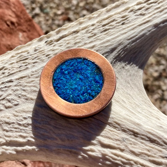 Blue Howlite Golf Ball Marker Infused Epoxy Copper - Picture 2 of 4